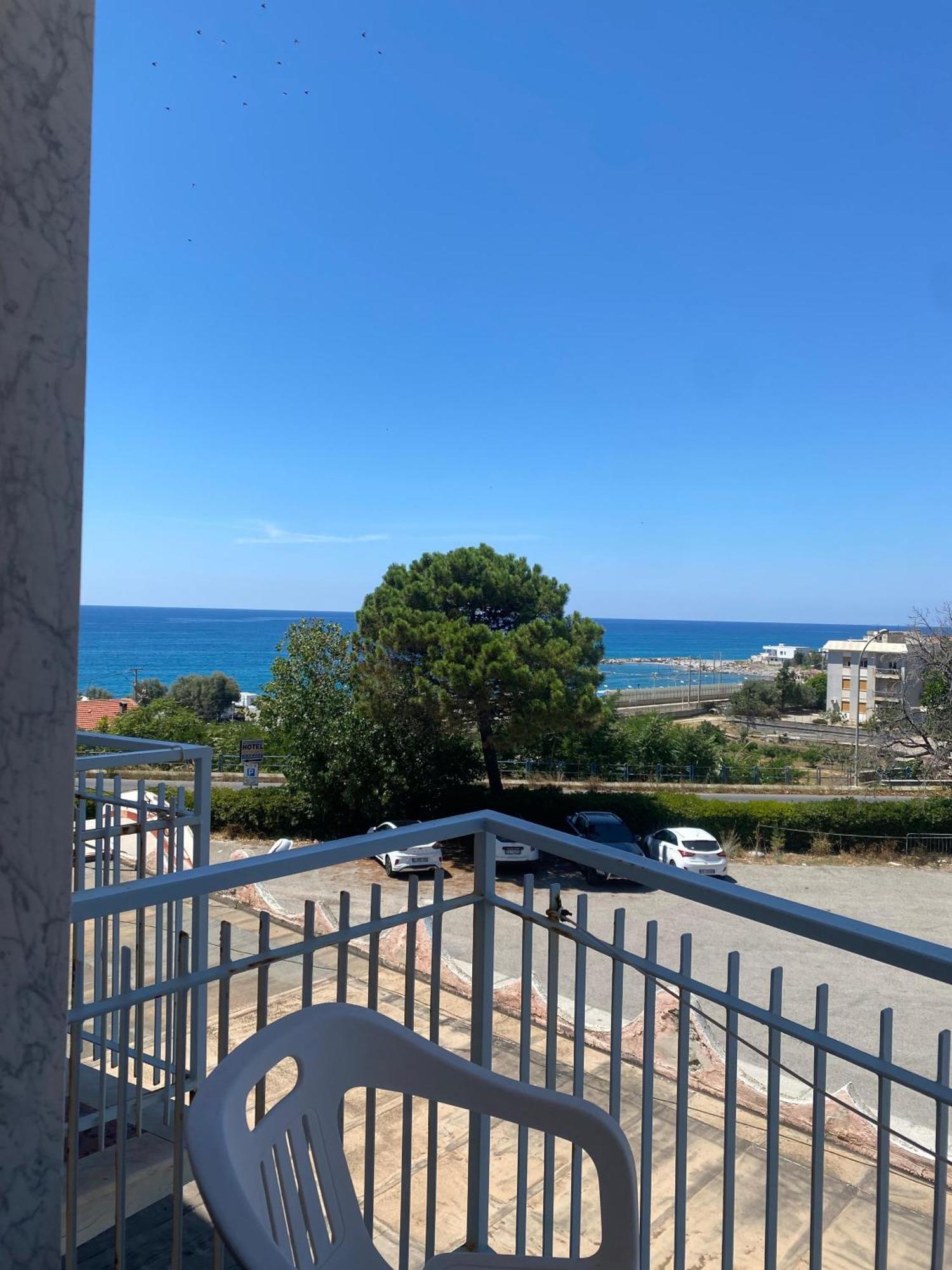 Al Torrione Bed and Breakfast Campora San Giovanni Exteriör bild